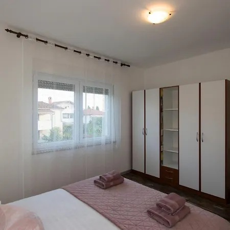 Apartment Fuma *